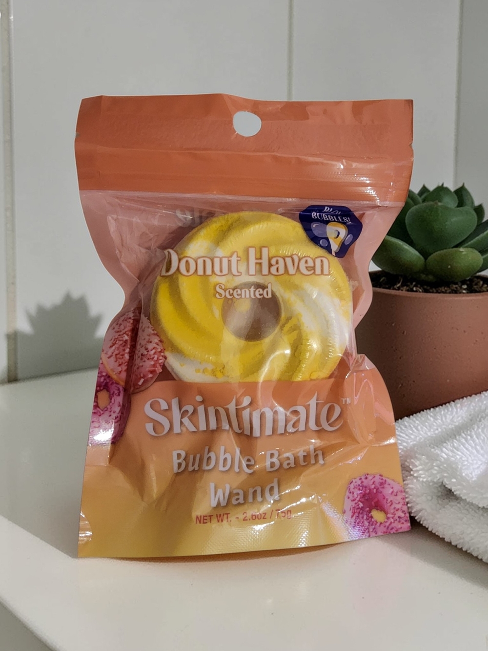 Skintimate Donut Haven Scented Yellow Bubble Bath Wand